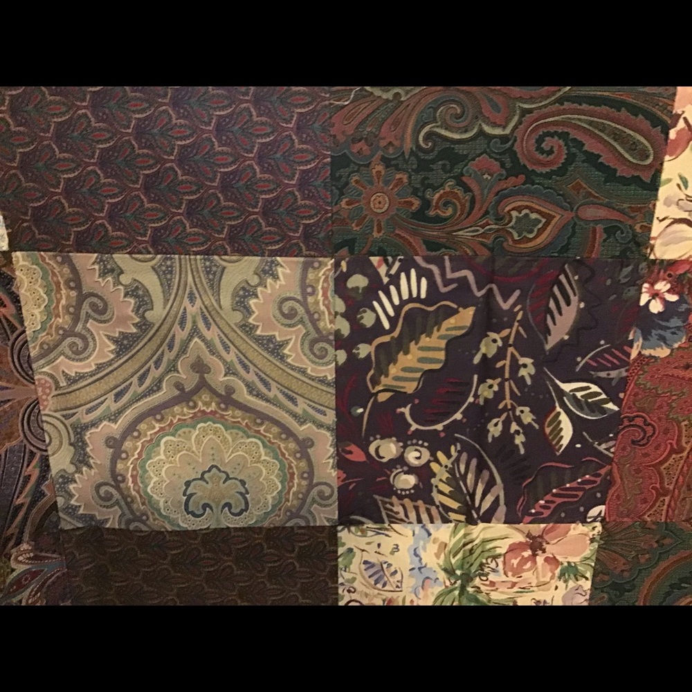 Patchwork coverlet - Picture 3 of 5
